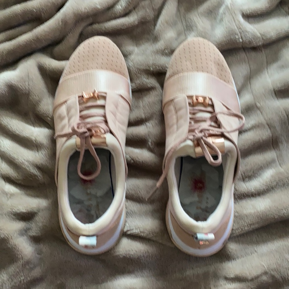 Light pink Ted Baker London sneakers
